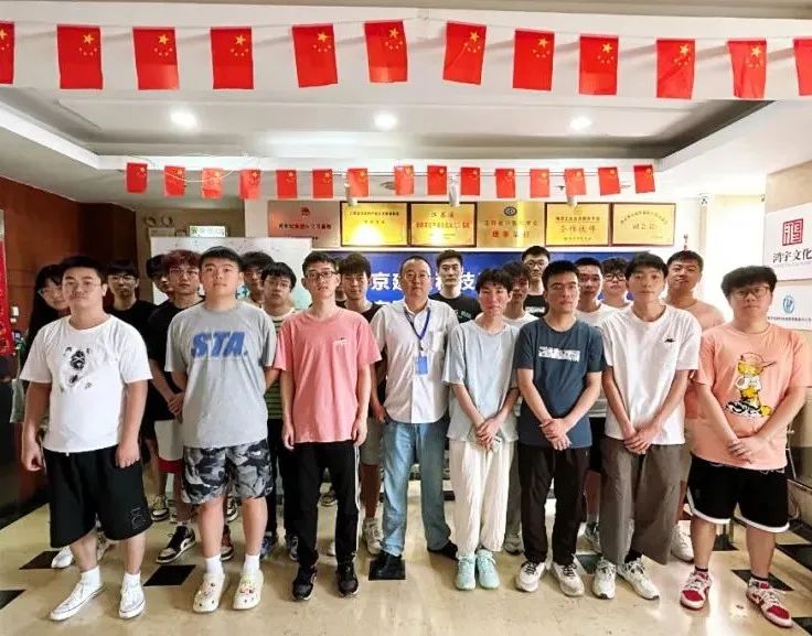近期結(jié)班留影 | 百尺竿頭，更進(jìn)一步，加